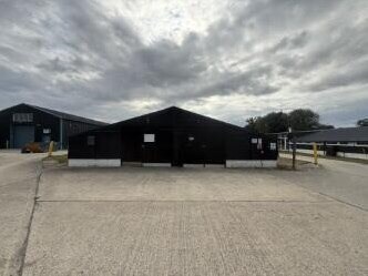 Lynderswood Ln, Black Notley à louer Photo du bâtiment- Image 1 de 2