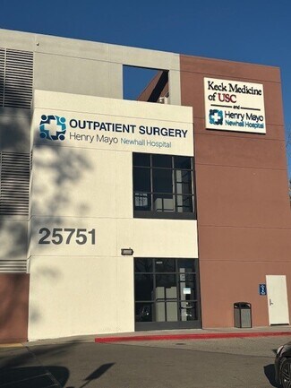 Plus de détails pour 25751 McBean Pky, Valencia, CA - Médical à louer