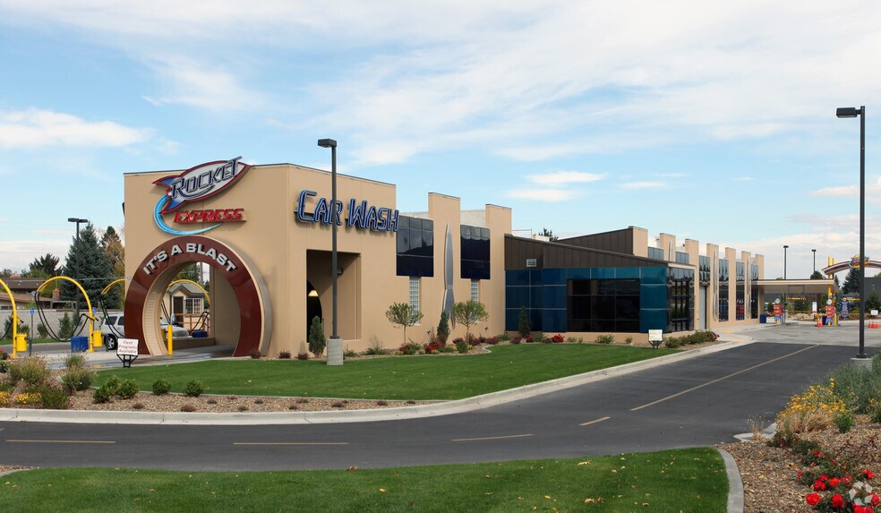 1122 Blue Lakes Blvd N, Twin Falls, ID à vendre - Photo du bâtiment - Image 2 de 2