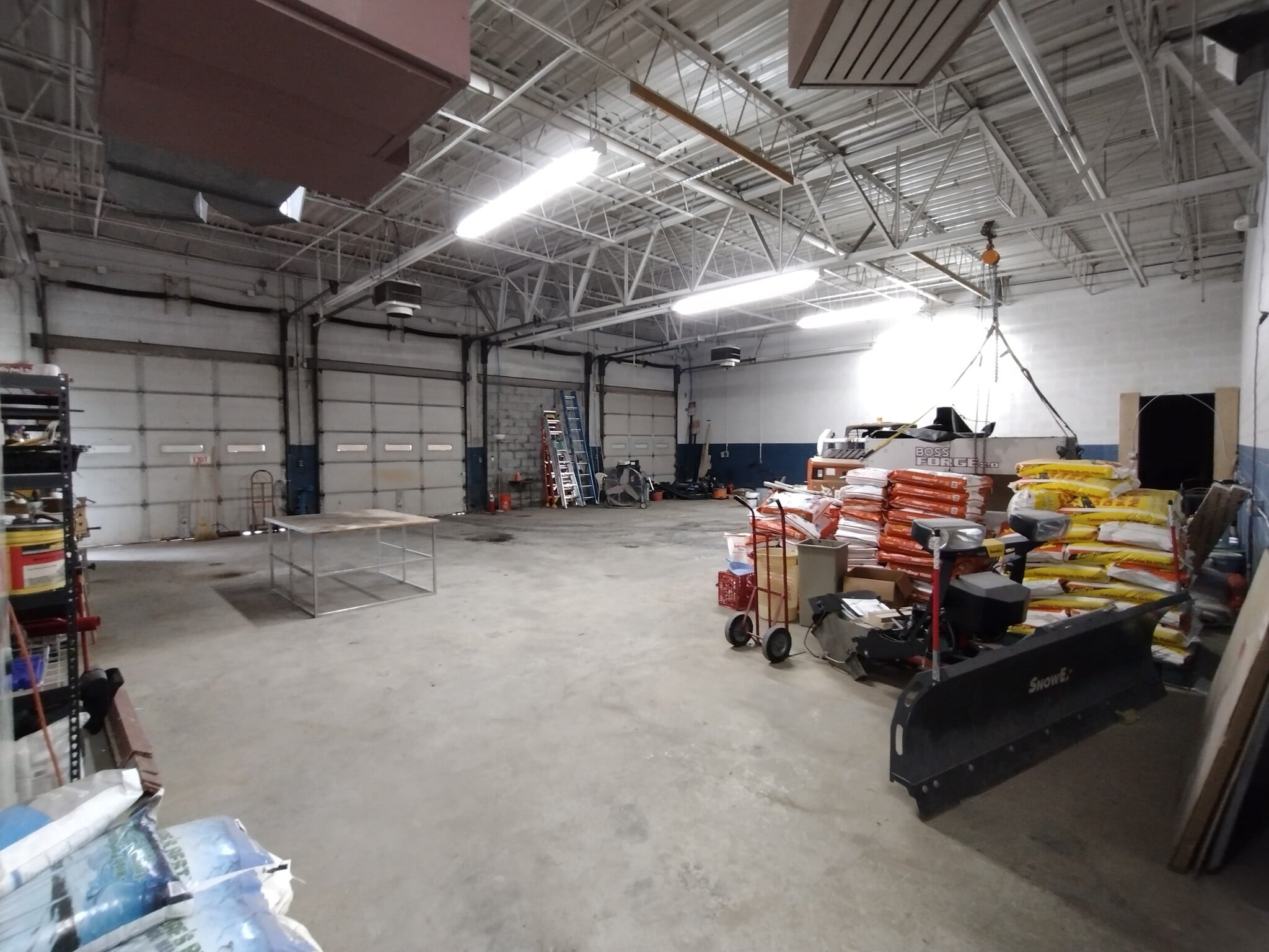 110 Central Greene Plz, Waynesburg, PA à louer Photo du bâtiment- Image 1 de 9