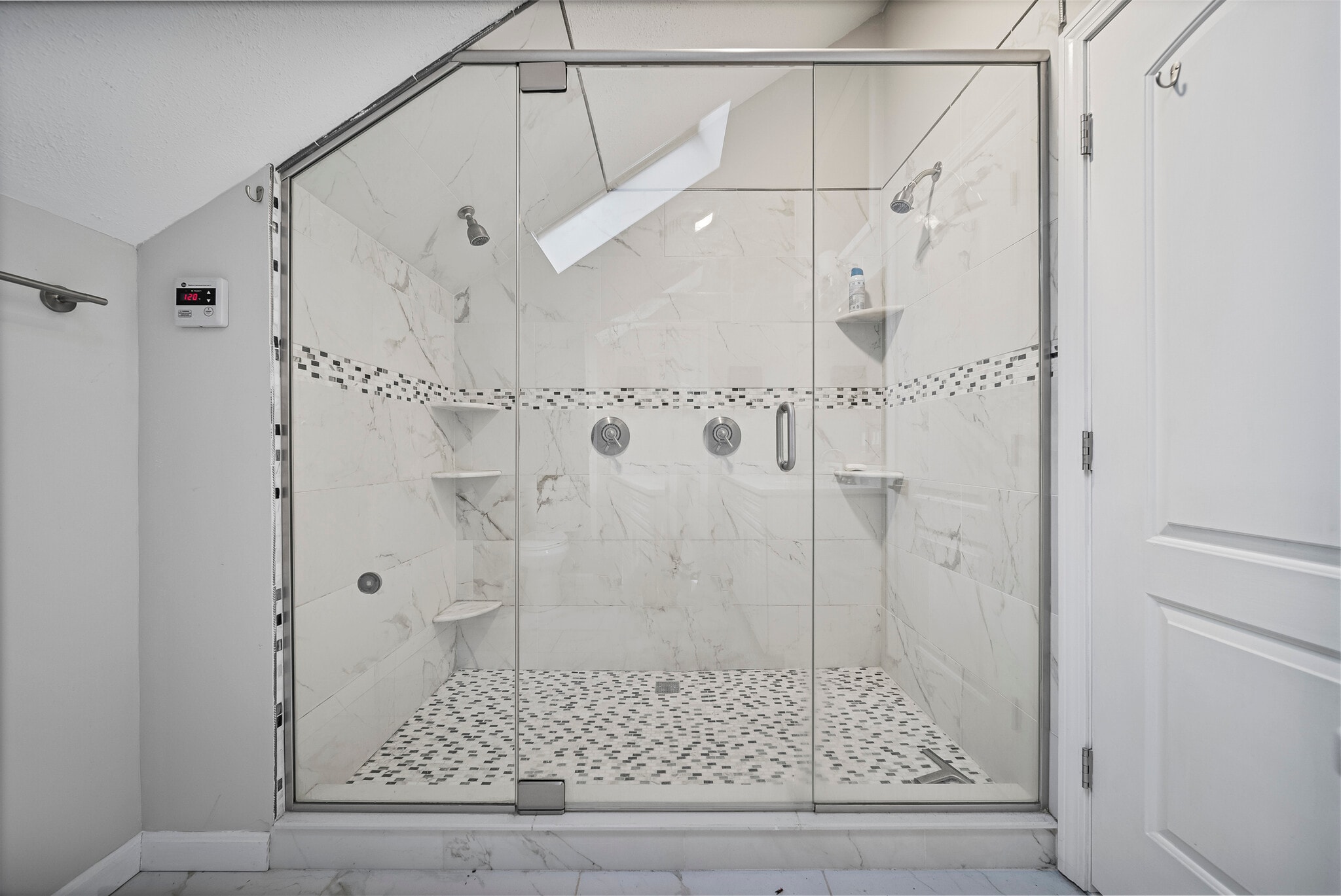 91 Plaistow Rd, Plaistow, NH for lease Building Photo- Image 1 of 7