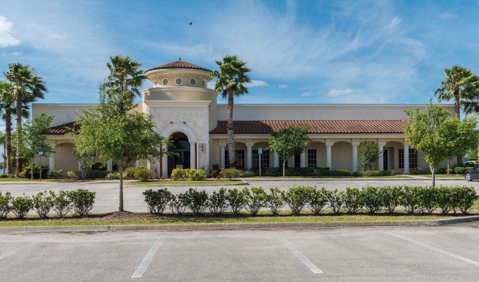 1705 Berglund Ln, Melbourne, FL à louer - Photo du bâtiment - Image 2 de 11