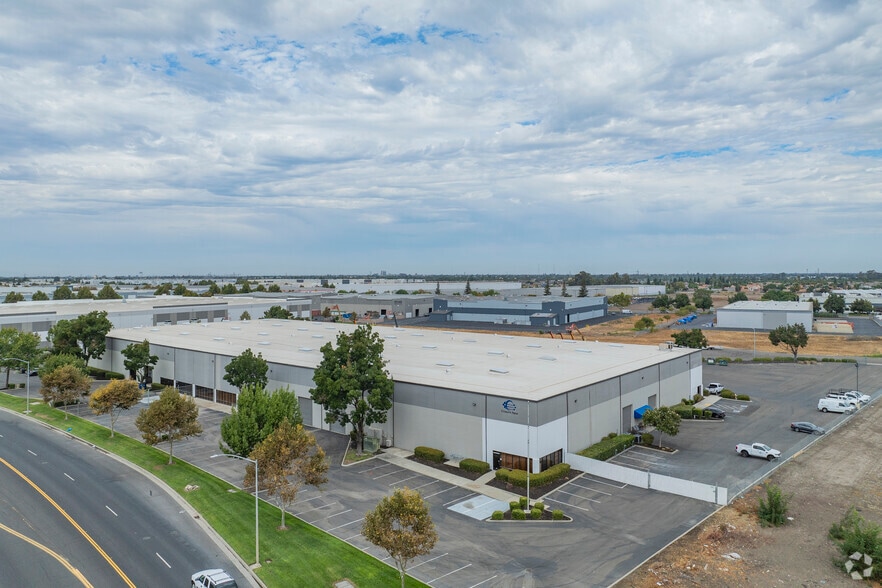 2610 Lycoming St, Stockton, CA for lease - Aerial - Image 1 of 9
