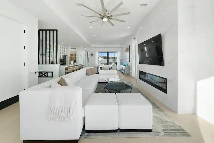 21 Tidewater Ct, Panama City Beach, FL à vendre - Photo intérieure - Image 2 de 39