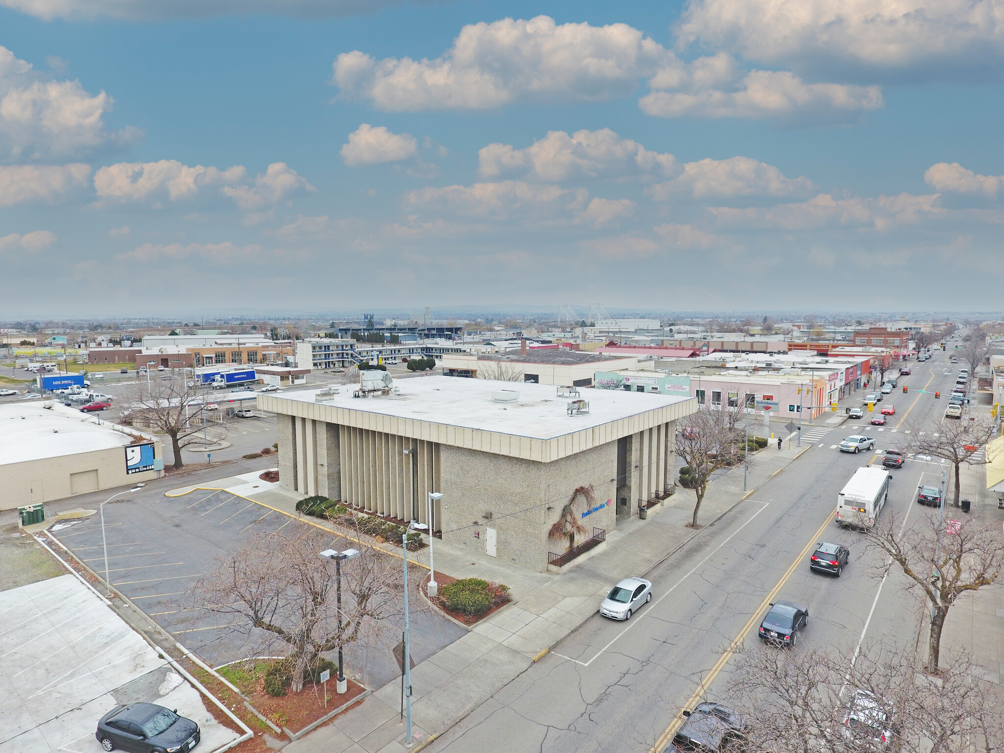 350 W Lewis St, Pasco, WA for sale Building Photo- Image 1 of 1