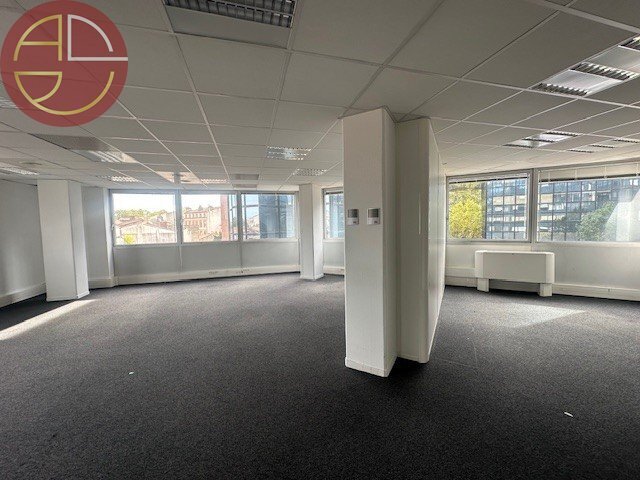 Bureau dans Toulouse à louer - Photo du bâtiment - Image 3 de 7