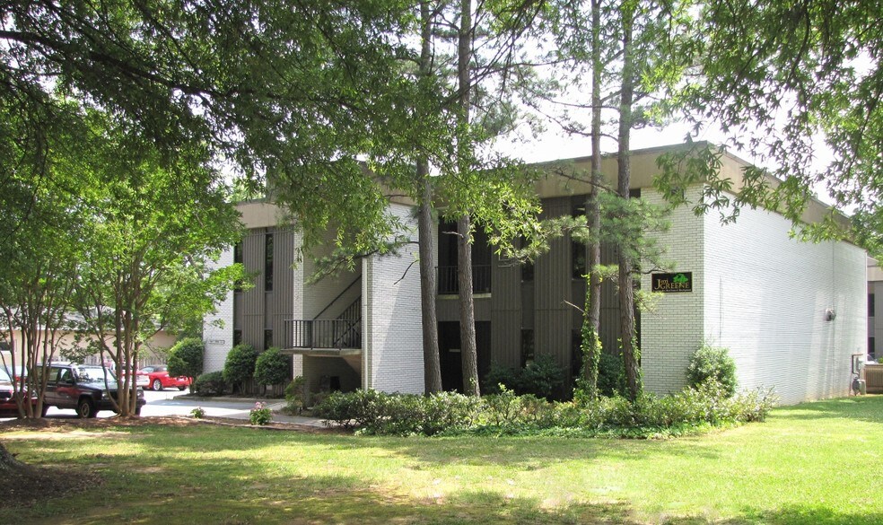 364 S Pine St, Spartanburg, SC à louer - Photo du bâtiment - Image 2 de 5