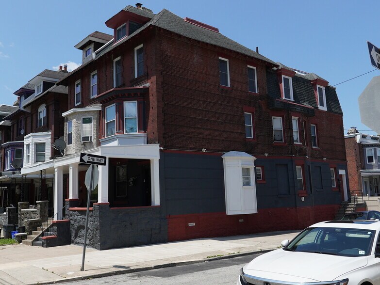 5013 Chester Ave, Philadelphia, PA à vendre - Photo du bâtiment - Image 2 de 11