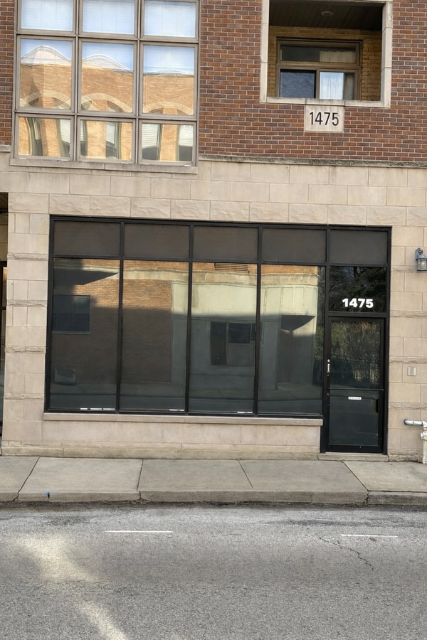 1473-1475 W Irving Park Rd, Chicago, IL 60613 - Unit C2 - - Interior Photo - Image 1 of 9
