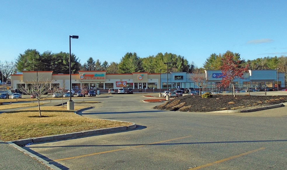 600 Turner St, Auburn, ME à vendre - Photo du bâtiment - Image 1 de 1