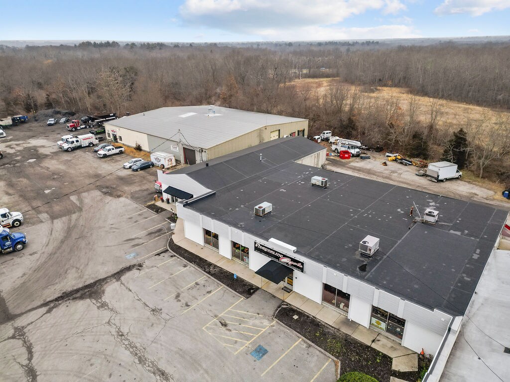 2555 Gar Hwy, Swansea, MA à vendre Photo du bâtiment- Image 1 de 16