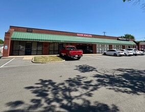 4000 Wilkinson Blvd, Charlotte, NC for lease Building Photo- Image 1 of 2