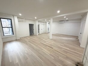 157 Huron St, Brooklyn, NY for lease Interior Photo- Image 1 of 10