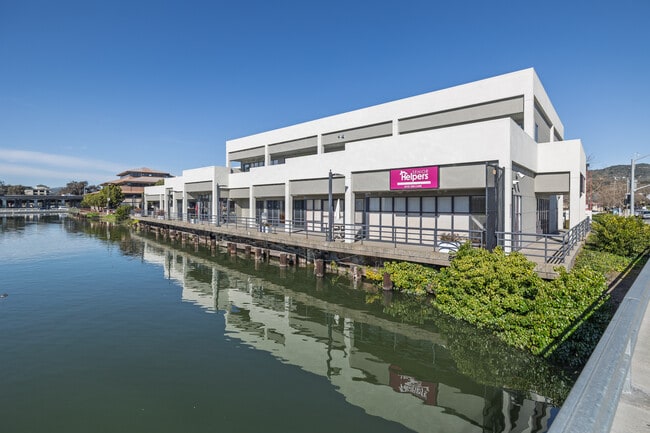 Plus de détails pour 777 Grand Ave, San Rafael, CA - Bureau à vendre