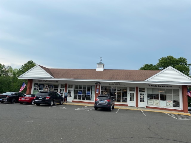 5893 Main St, Trumbull, CT for lease Building Photo- Image 1 of 5