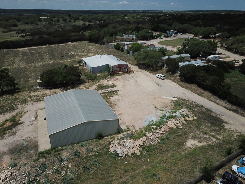 3550 N US Highway 281, Burnet, TX à louer - Photo du bâtiment - Image 1 de 4