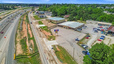 684 Interstate 45 S, Huntsville, TX for lease Interior Photo- Image 1 of 10