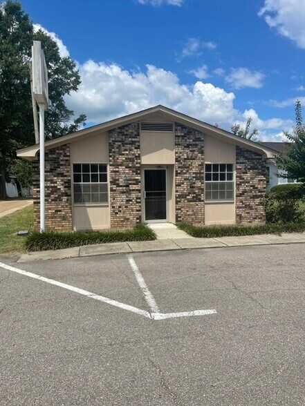 108 Allen St, Purvis, MS for sale - Building Photo - Image 3 of 10