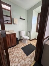 1632 W Colonial Pky, Inverness, IL à louer Photo intérieure- Image 2 de 3