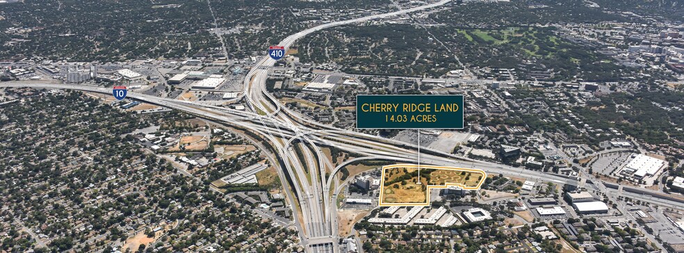 NEQ Loop 410 and IH-10, San Antonio, TX à vendre - Photo du bâtiment - Image 3 de 8