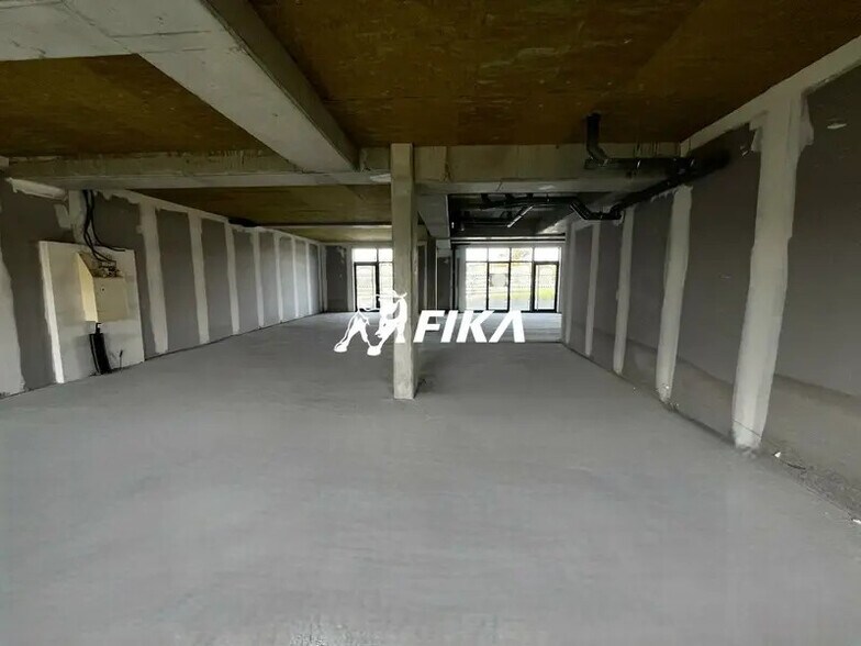 Retail in Colomiers for sale - Interior Photo - Image 2 of 5