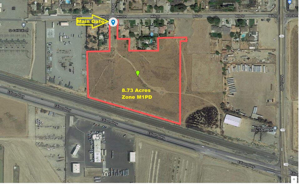 5901 Mills Dr, Bakersfield, CA à vendre - Photo du bâtiment - Image 3 de 7