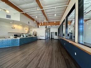 3211-3295 Business Park Dr, Vista, CA à louer Photo intérieure- Image 2 de 2