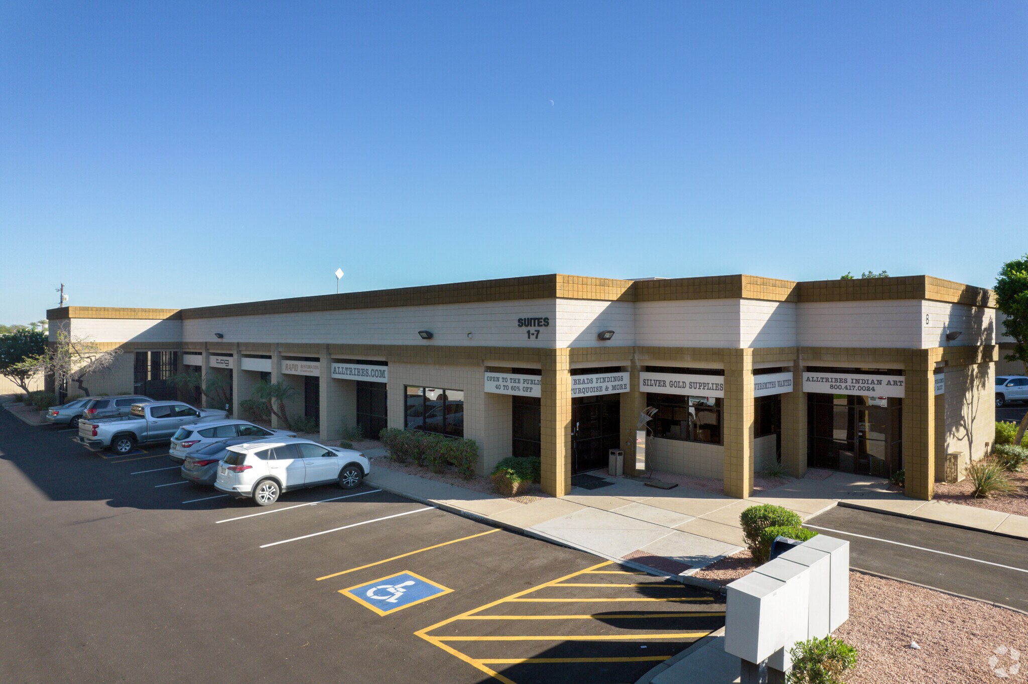 75 W Baseline Rd, Gilbert, AZ à louer Photo du bâtiment- Image 1 de 5