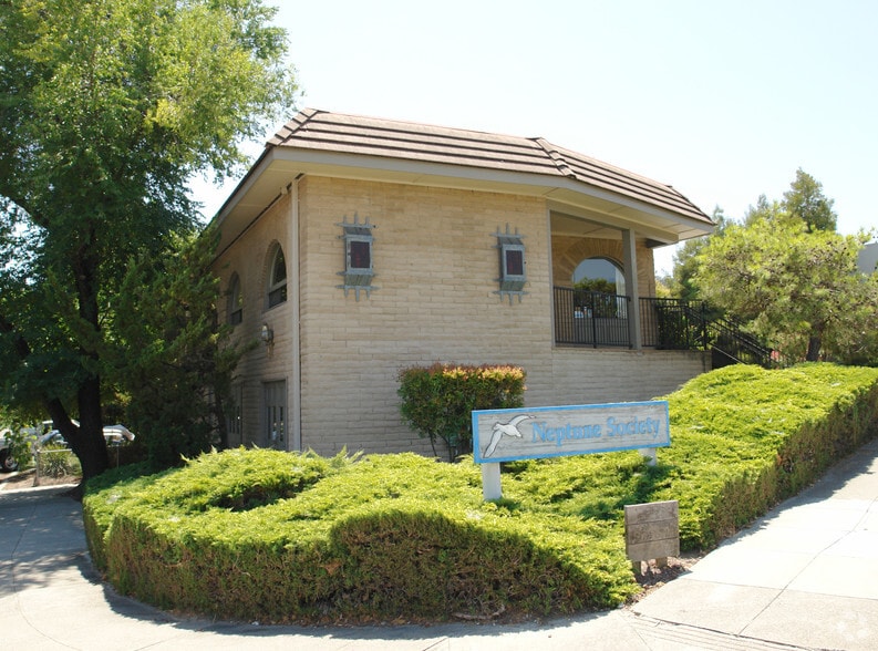 1176 Boulevard Way, Walnut Creek, CA for sale - Building Photo - Image 2 of 6