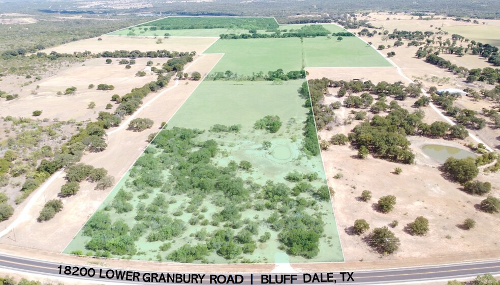 18200 Lower Granbury, Stephenville, TX à vendre - Photo du bâtiment - Image 3 de 22