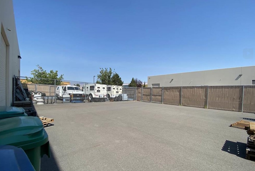 4855 Joule St, Reno, NV à louer - Photo du bâtiment - Image 3 de 5