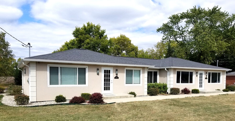 6246 W Broadway, McCordsville, IN à louer - Photo du bâtiment - Image 2 de 2