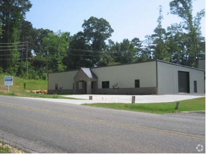 2005 Agape Cir, Moody, AL à vendre - Photo du bâtiment - Image 2 de 11