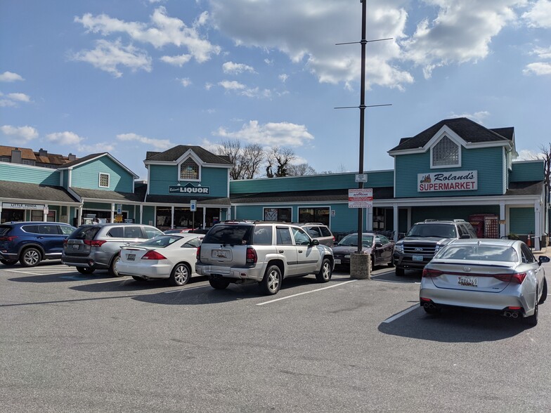 7863-7955 Bayside Rd, Chesapeake Beach, MD for lease - Building Photo - Image 1 of 5