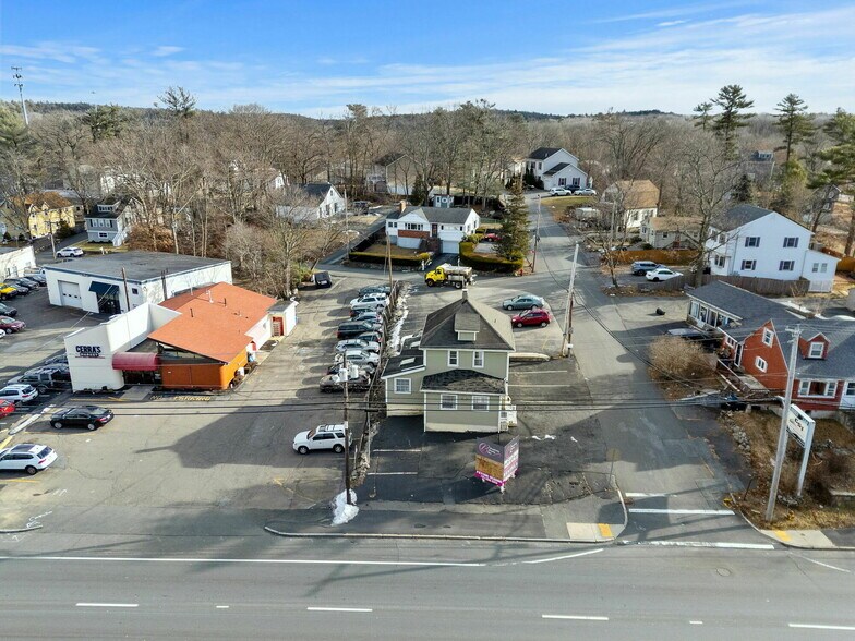 144 Broadway, Saugus, MA à vendre - Photo du bâtiment - Image 2 de 9