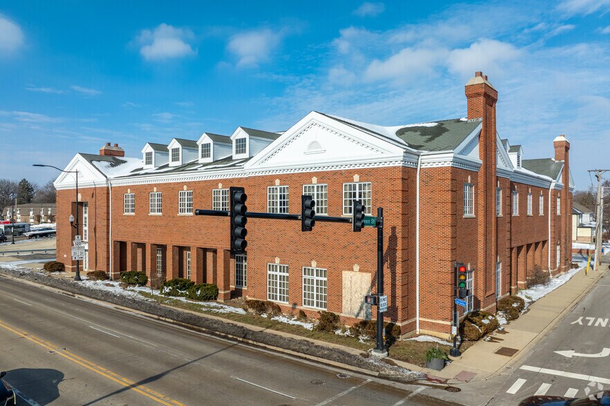 3510 W Elm St, McHenry, IL à vendre - Photo du bâtiment - Image 2 de 4