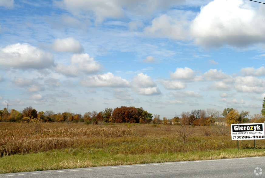 In-51 Hwy, Hobart, IN à vendre - Photo principale - Image 1 de 1