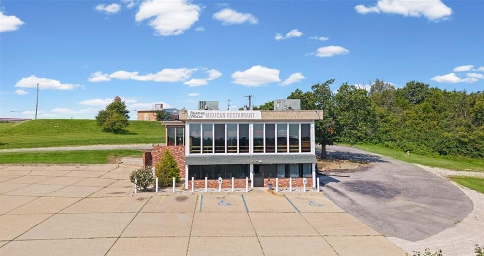1909 N Service Rd E, Saint Clair, MO for sale - Building Photo - Image 3 of 37