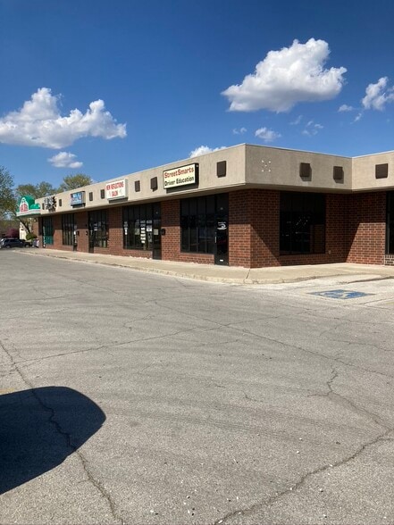 733-761 N Ankeny Blvd, Ankeny, IA for sale - Building Photo - Image 3 of 8