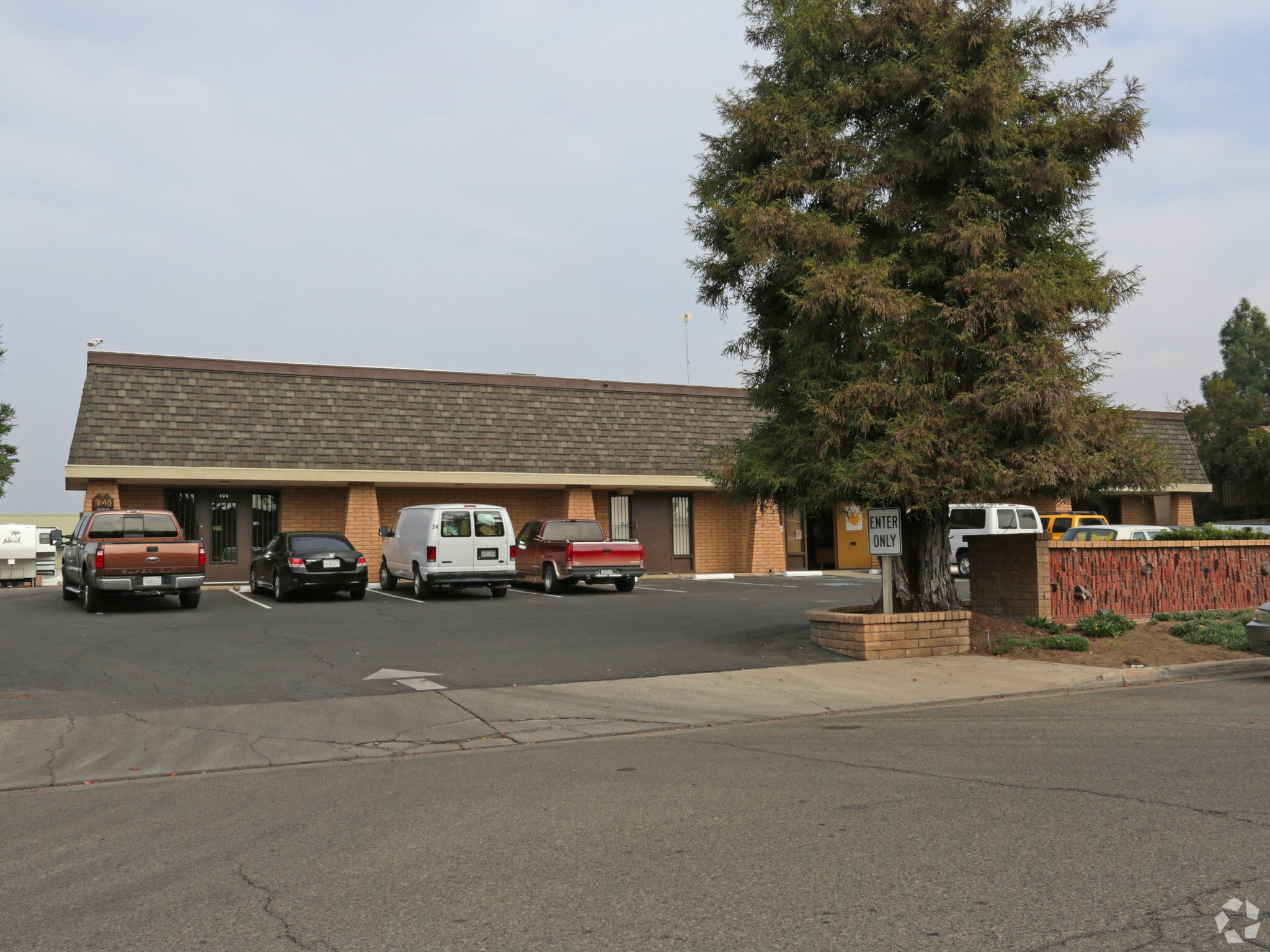 5645 Westover Ave, Fresno, CA for sale Primary Photo- Image 1 of 3