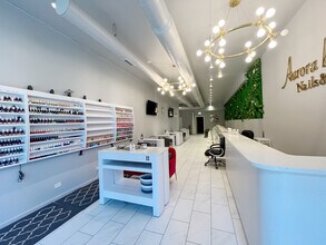 2104 W Belmont Ave, Chicago, IL à louer Photo intérieure- Image 2 de 11