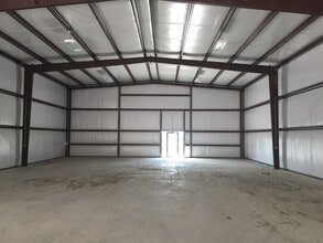 5075 Tim Donald Rd, Justin, TX à louer Photo intérieure- Image 2 de 4