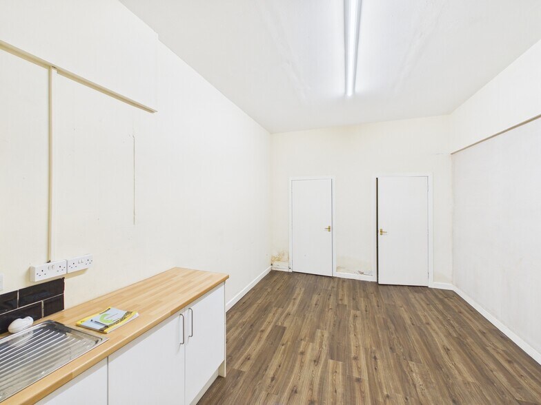 431 High St, Kirkcaldy à vendre - Photo du bâtiment - Image 3 de 5