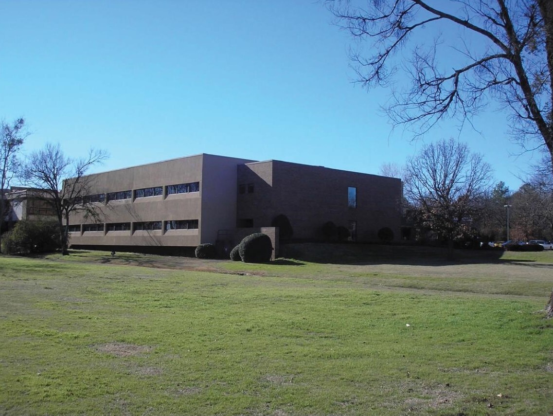 1501 S Waldron Rd, Fort Smith, AR for lease Primary Photo- Image 1 of 93