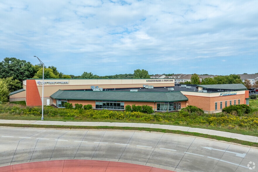 2300 Highway 51, Stoughton, WI à louer - Photo du bâtiment - Image 3 de 4