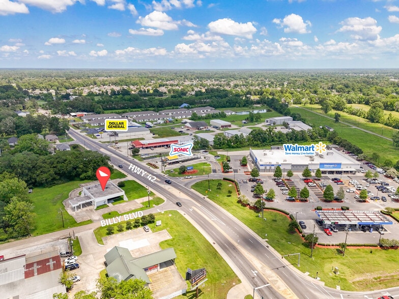 41012 Highway 42, Prairieville, LA à vendre - Photo du bâtiment - Image 1 de 6