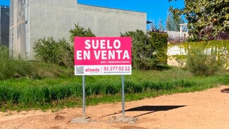 Plus de détails pour Terrain à vendre
