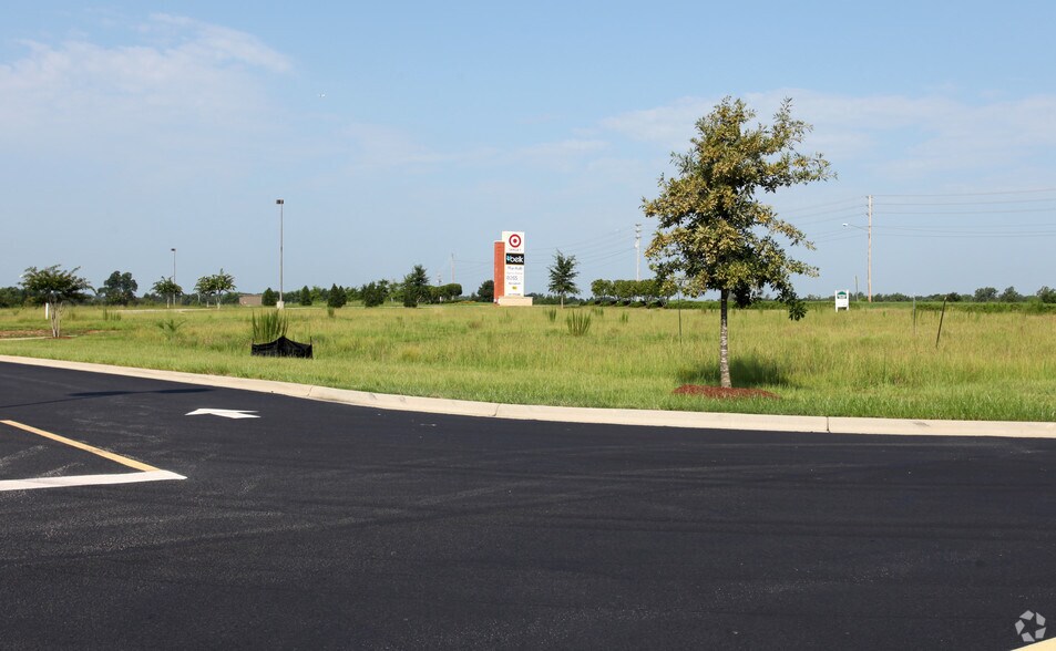 2120 Airport Blvd W, Wilson, NC à louer - Photo principale - Image 3 de 3