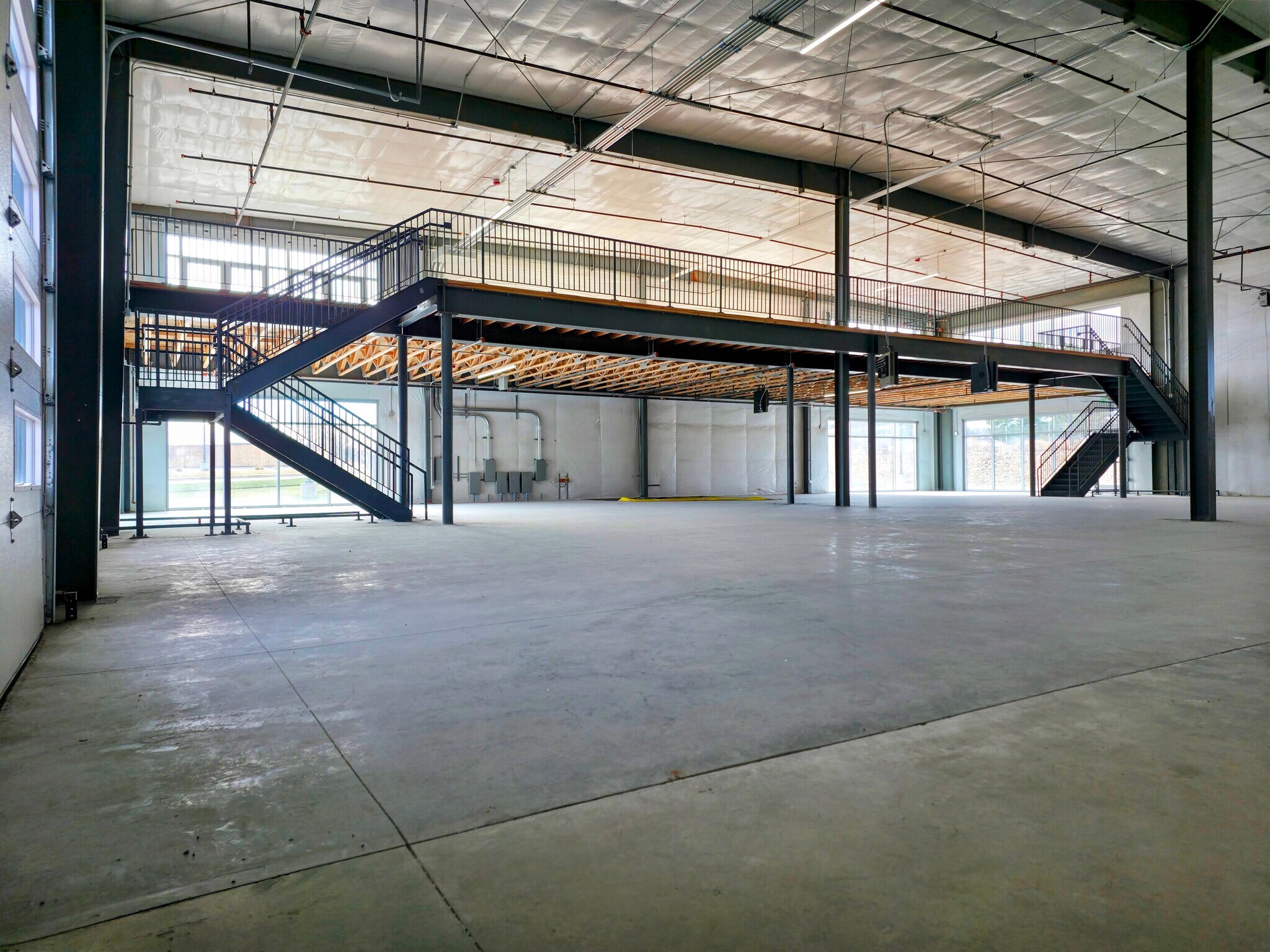 13833 E Briarwood Ave, Centennial, CO for lease Interior Photo- Image 1 of 14