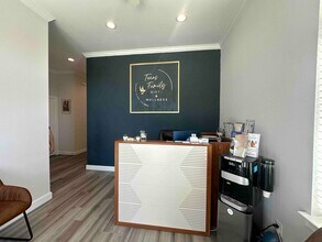 1630 W Prosper Trl, Prosper, TX for lease Interior Photo- Image 2 of 7